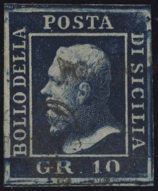 Sicilia - <p><strong>1859 - 10 grana azzurro cupo</strong>, n° 12, l'esemplare pur essendo firmato Raybaudi presenta una piccola aderenza nell'angolo superiore sinistro visibile in trasparenza.</p>