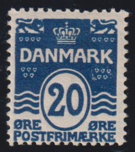 DANIMARCA - <p>
	<strong>1912 - 20 o. oltremare</strong>, n&deg; 67a, in spl quartina, unito un esemplare singolo per il confronto della colorazione.</p>
